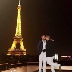 Meet your Posher, Aj